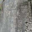 traces de sciage au fil hélicoïdal
