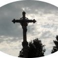Croix du cimetière du 16 e siècle(MH)